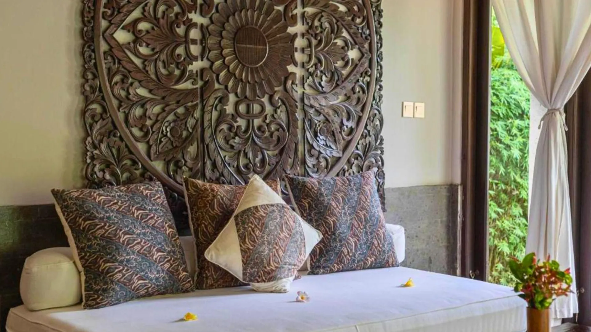 Dafhina 1 Bedroom Private Pool Villa Zn247 Ubud