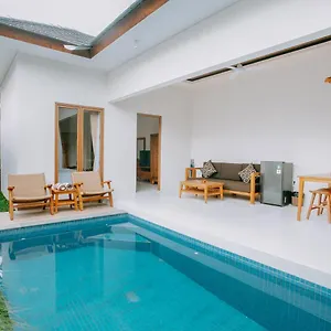 Mahayoga Private Pool And Resto Villa