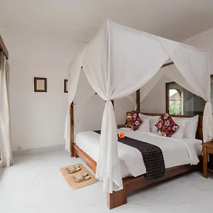 Alam Puisi Villa