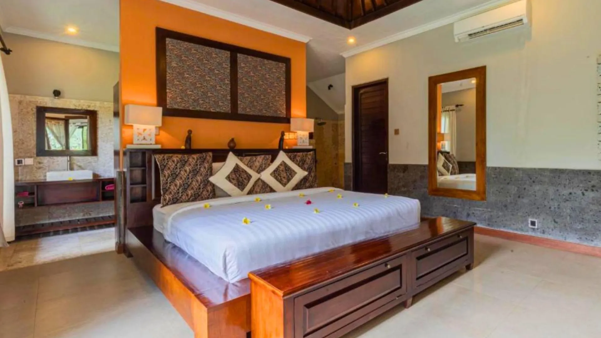 Dafhina 1 Bedroom Private Pool Villa Zn247 Ubud  Indonesia